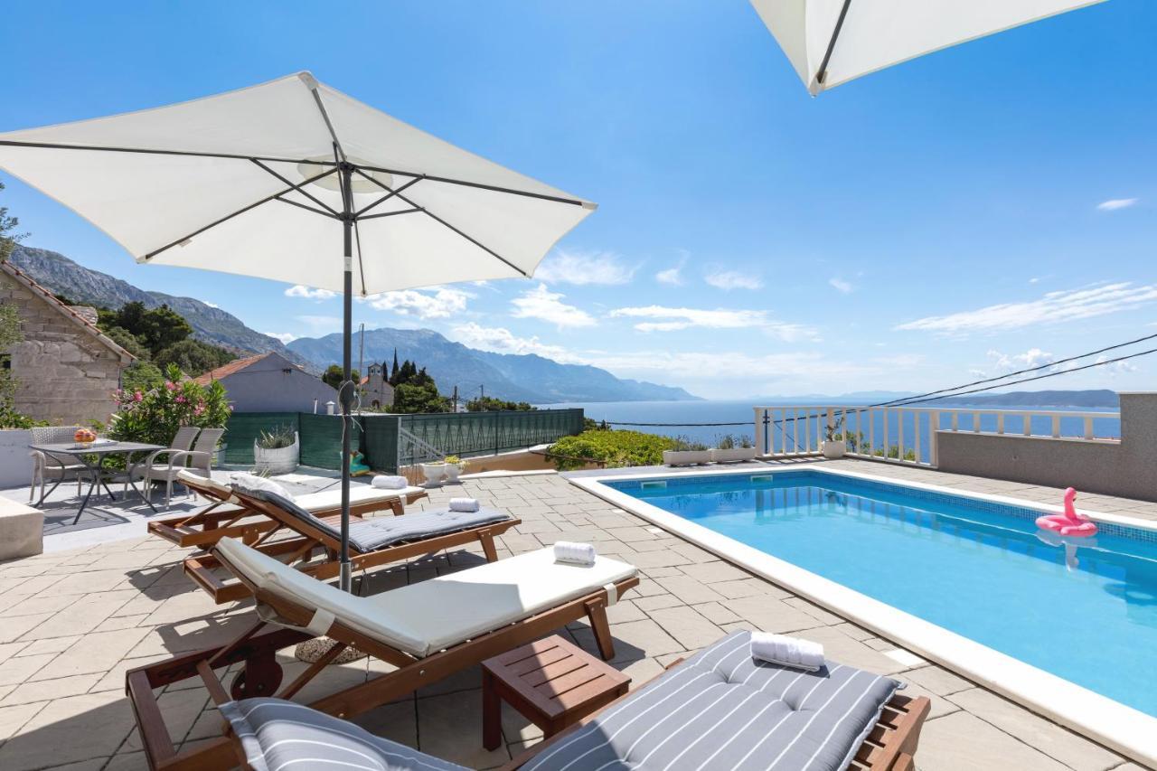 Holiday Home Dajana Pisak Bagian luar foto